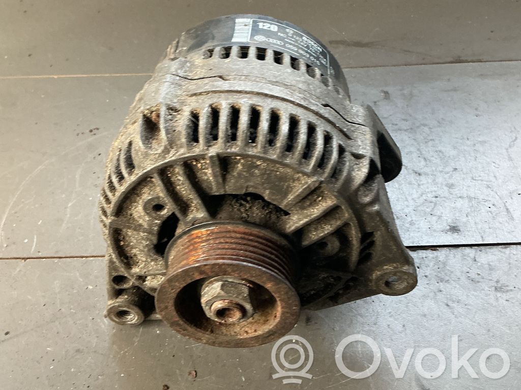 Audi A6 S6 C5 4B Generatorius 