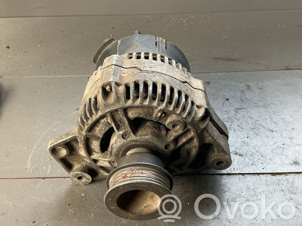Audi 80 90 S2 B4 Ģenerators 