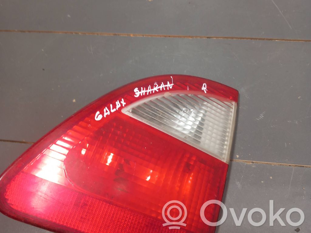Ford Galaxy Luci posteriori del portellone del bagagliaio 