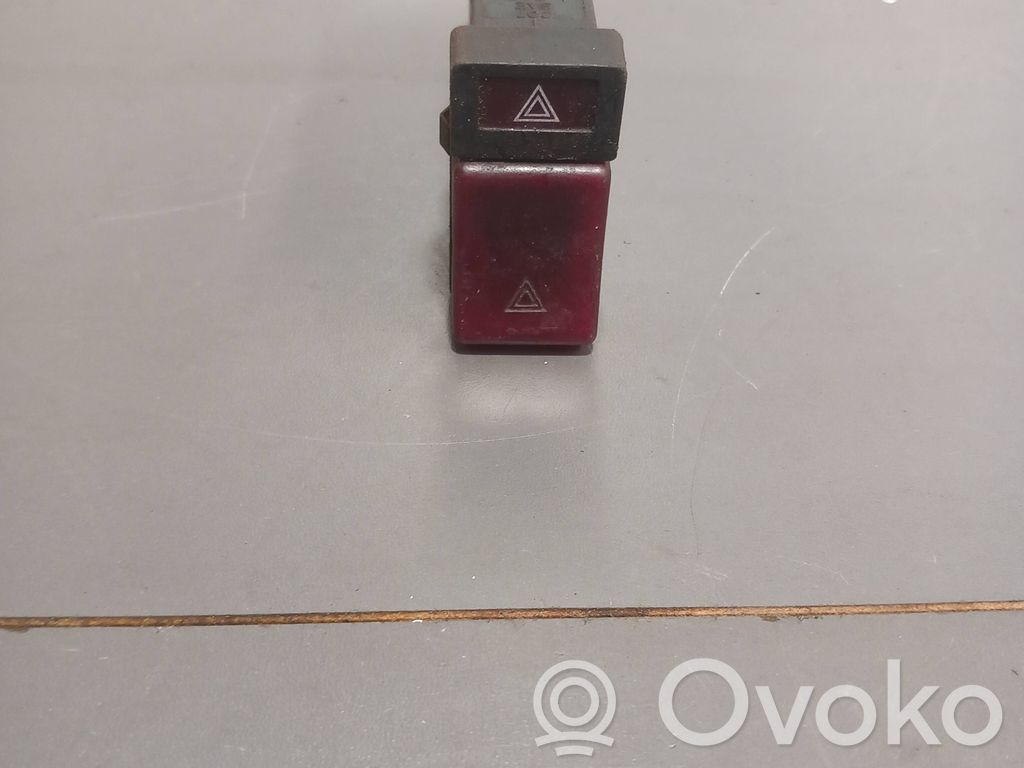 Volvo 850 Hazard light switch 