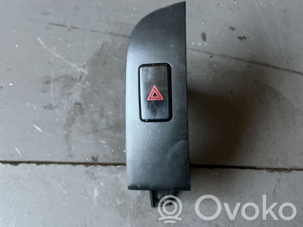 Hyundai Sonata Hazard light switch 