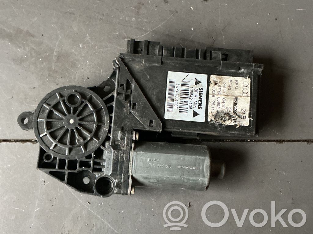 Audi A4 S4 B6 8E 8H Motorino alzacristalli della portiera anteriore 