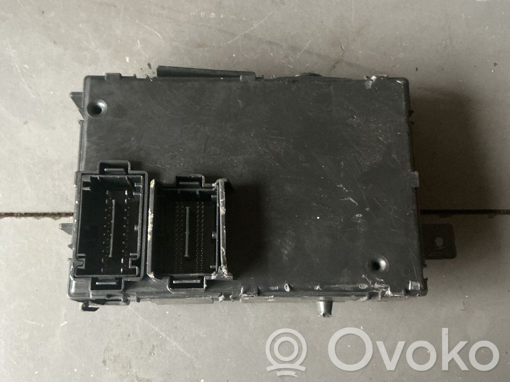 Opel Meriva B Module confort 
