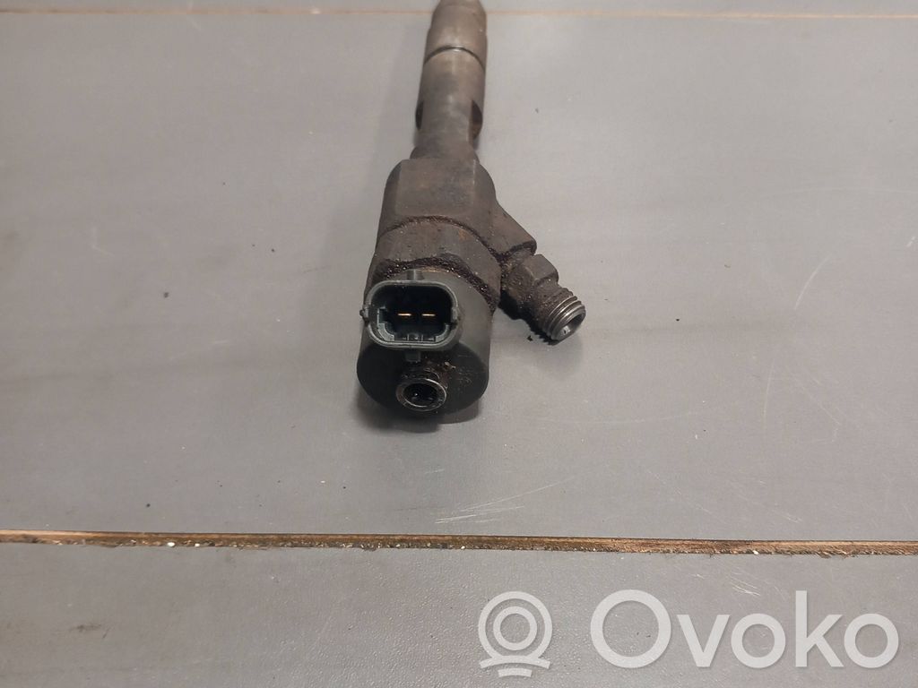 Inyector de combustible