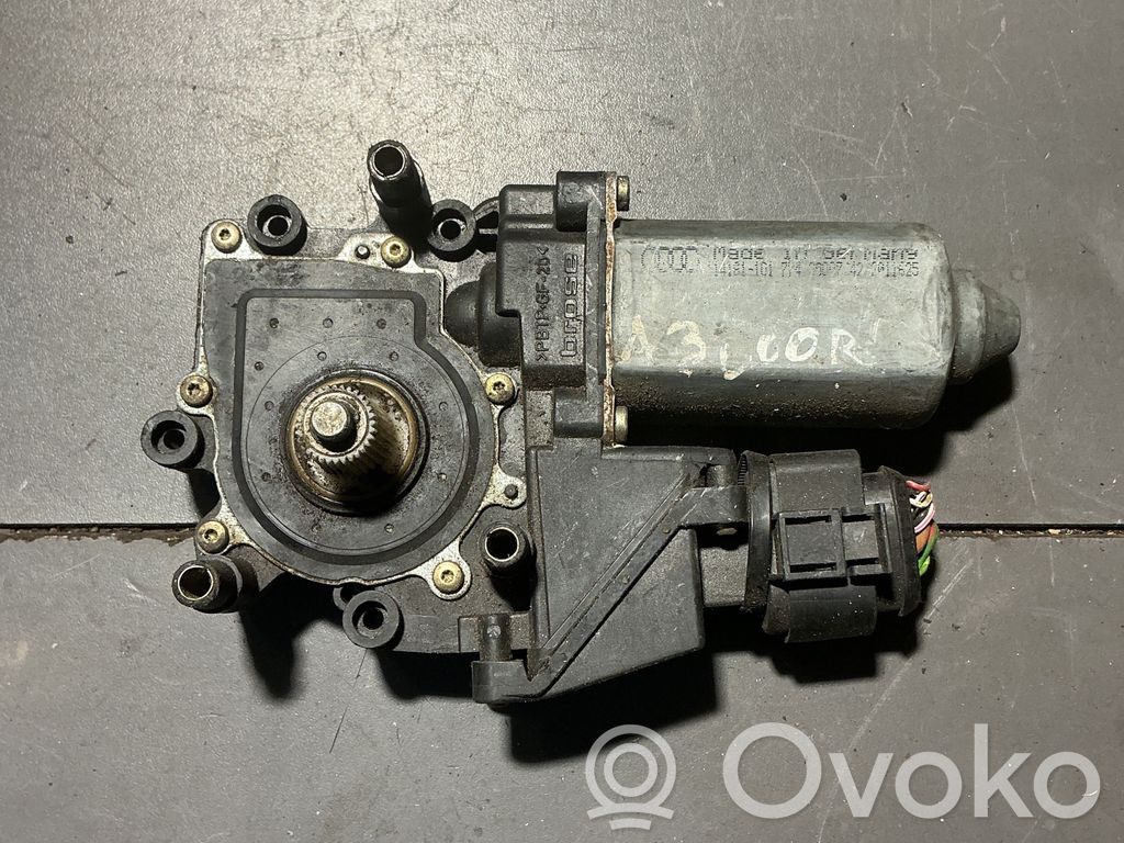 Audi A6 S6 C5 4B Front door window regulator motor 