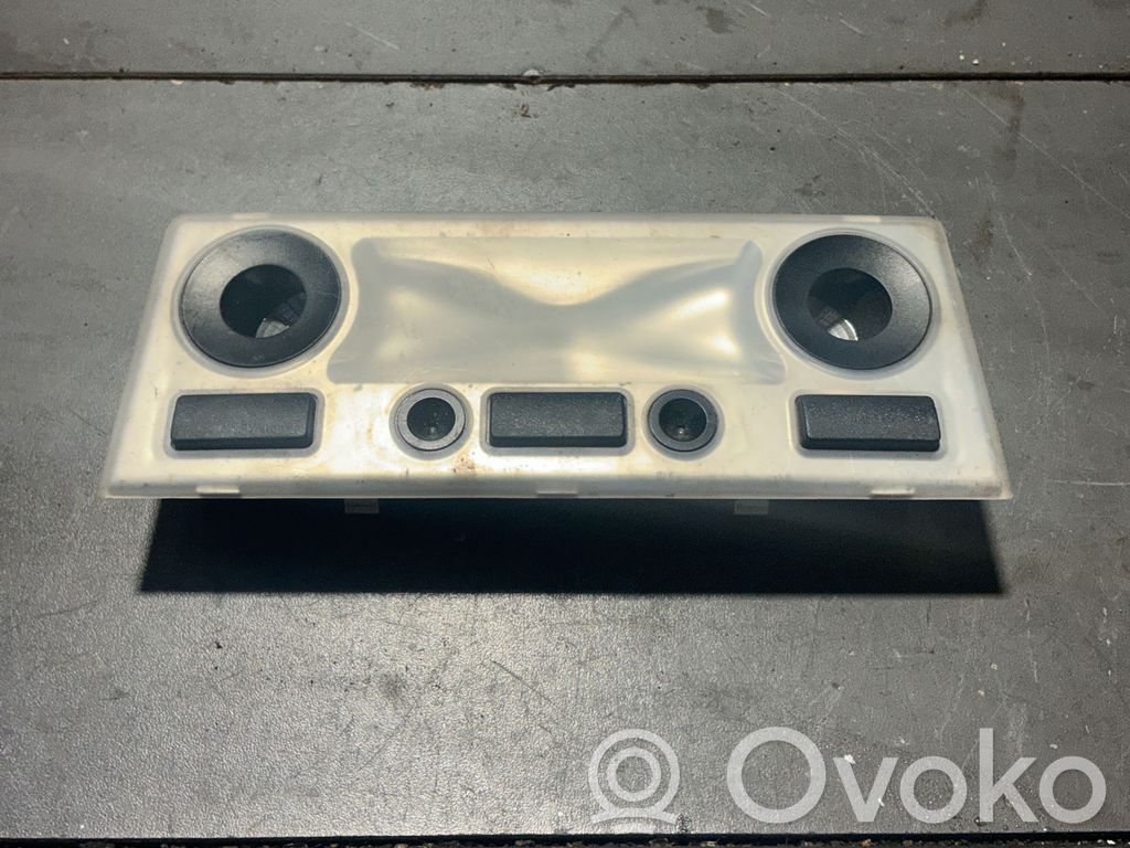 BMW 5 E60 E61 Etuistuimen valo 