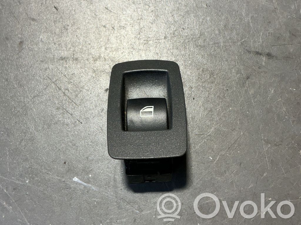 Electric window control switch   3404051