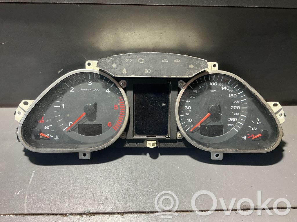 Audi A6 S6 C6 4F Speedometer (instrument cluster) 