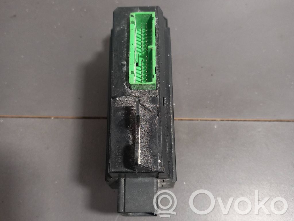Volvo V70 Electric window control switch 
