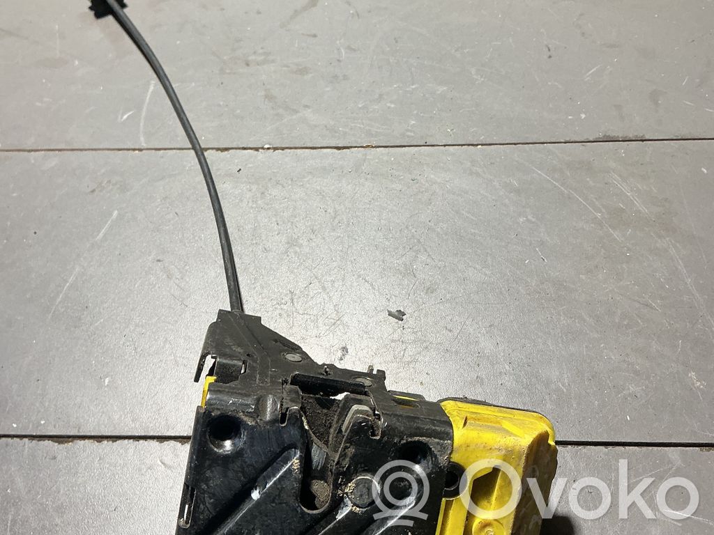 Volvo V70 Etuoven lukko 