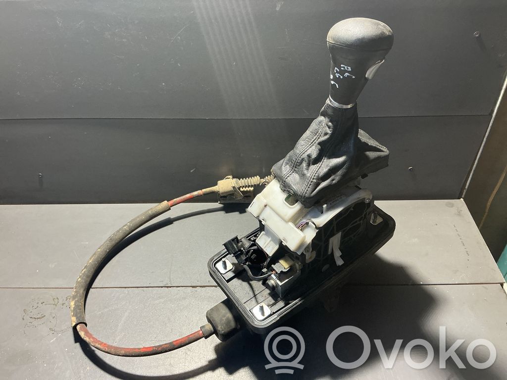 Audi A6 S6 C6 4F Gear shifter/selector 