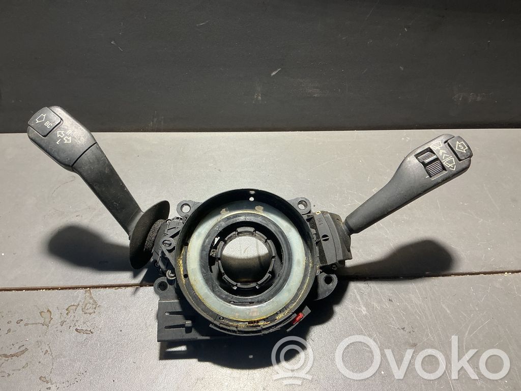 BMW 5 E39 Bague collectrice/contacteur tournant airbag (bague SRS) 