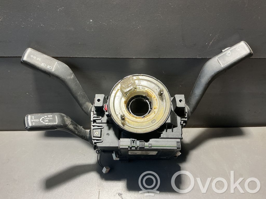 Volkswagen PASSAT B6 Bloc semnalizator și ștergător parbriz 