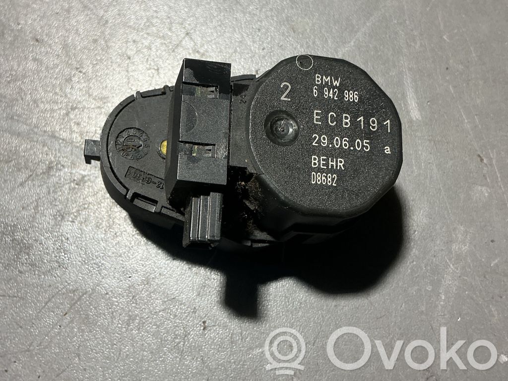 BMW 5 E60 E61 Stellmotor Heizung Klima 