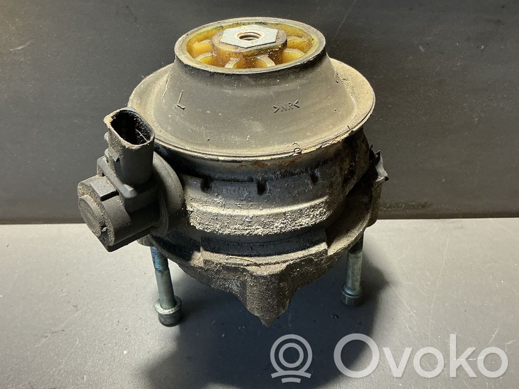 Audi A8 S8 D3 4E Variklio pagalvė 