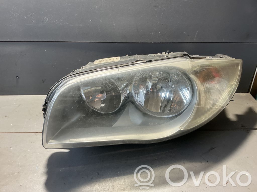 BMW 1 E81 E87 Priekšējais lukturis 