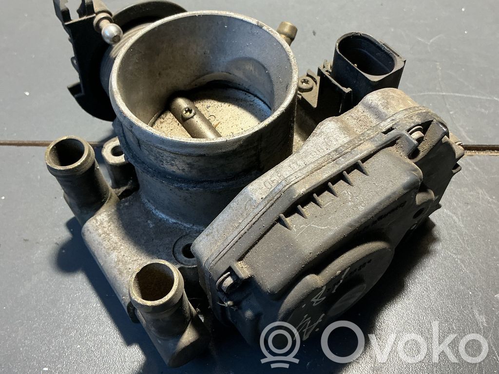Audi A4 S4 B6 8E 8H Kuristusventtiili 