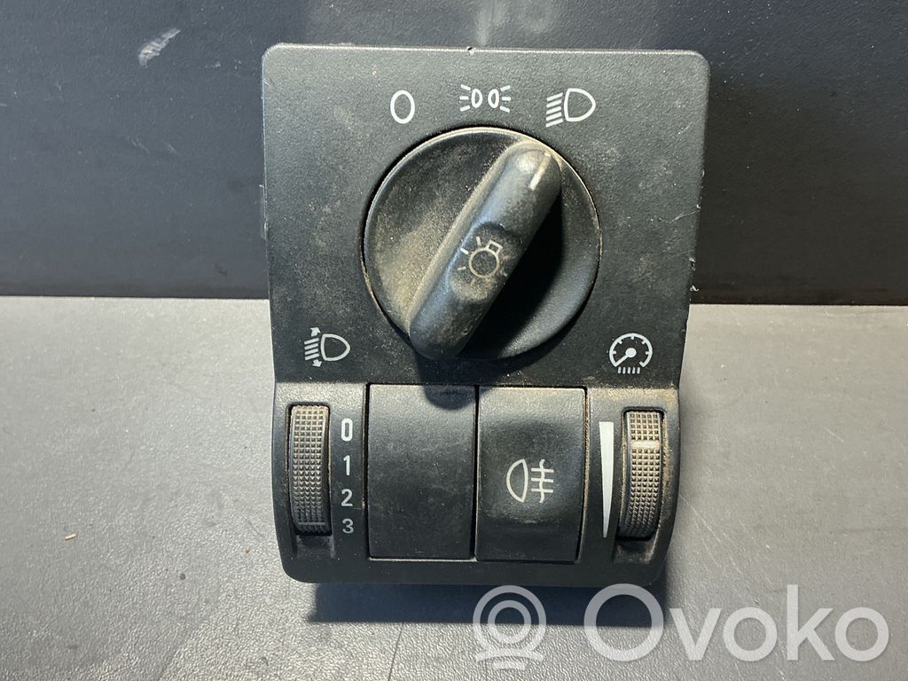 Opel Combo C Light switch 