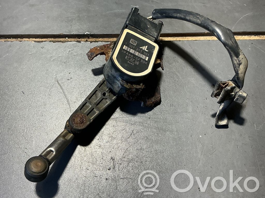 Peugeot 407 Capteur de niveau de phare 