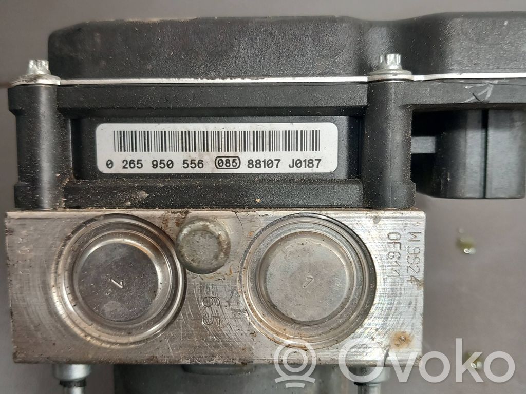 Audi A6 S6 C6 4F ABS bloks 