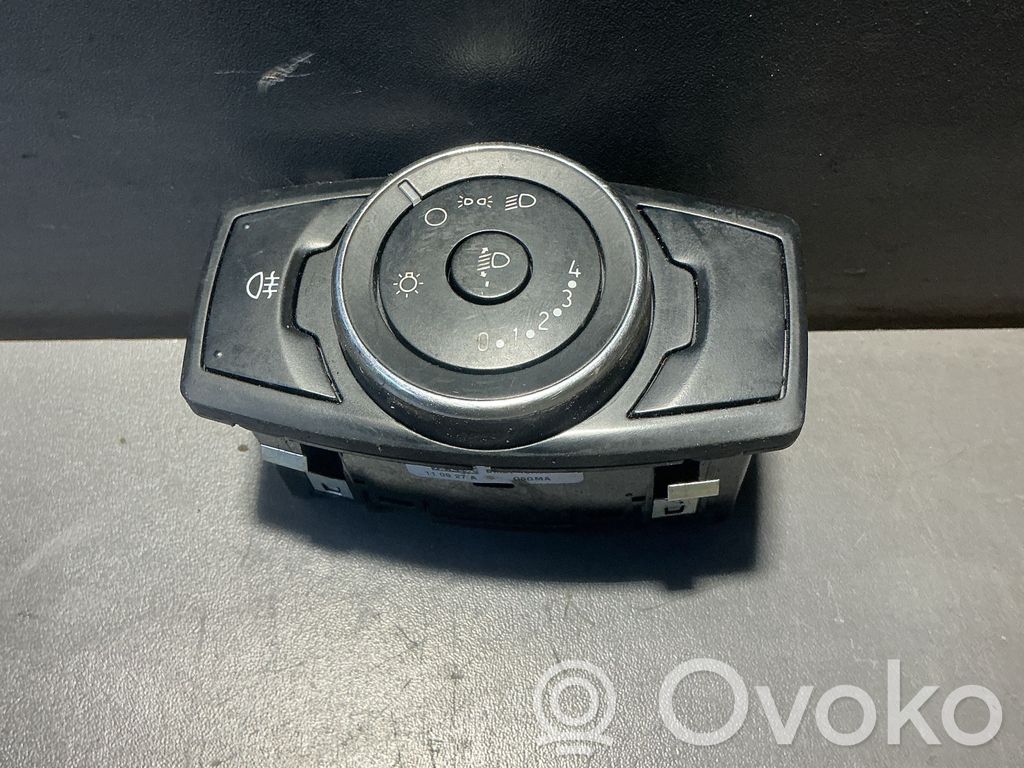 Ford Focus Light switch 