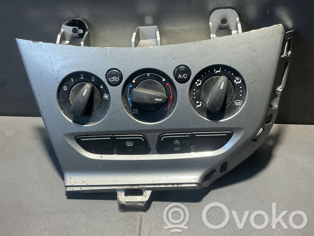 Ford Focus Moldura del climatizador/control de calefacción 