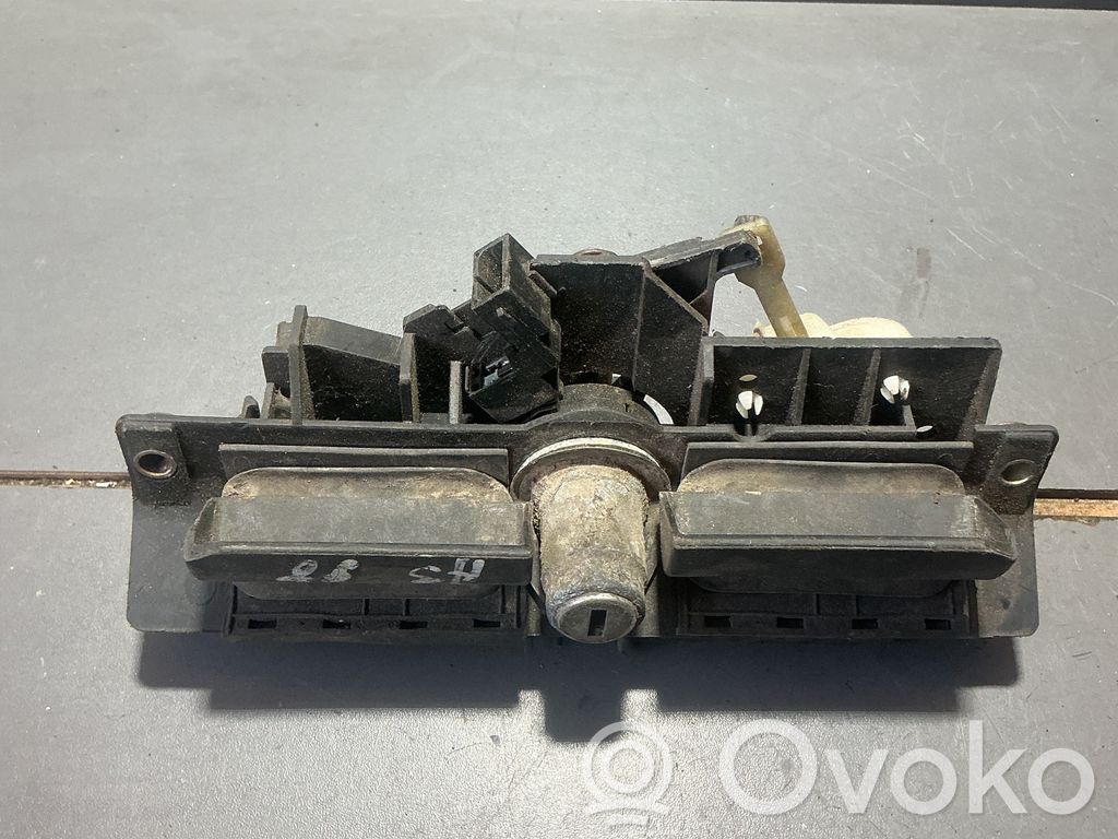 Audi A6 S6 C5 4B Tailgate/trunk/boot exterior handle 