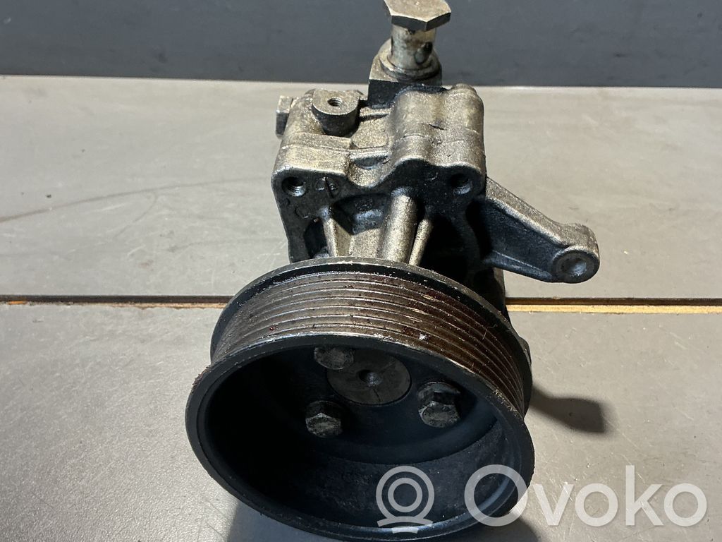 BMW X5 E53 Power steering pump 