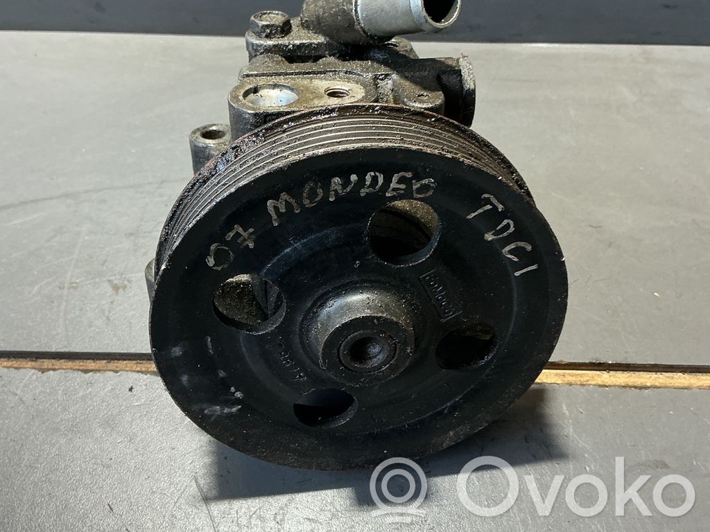 Ford Mondeo Mk III Vairo stiprintuvo siurblys 