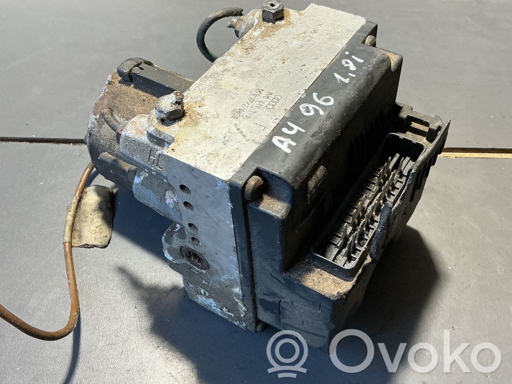 Audi A4 S4 B5 8D ABS-pumppu 