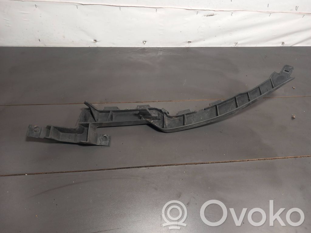 Opel Meriva B Front bumper mounting bracket 