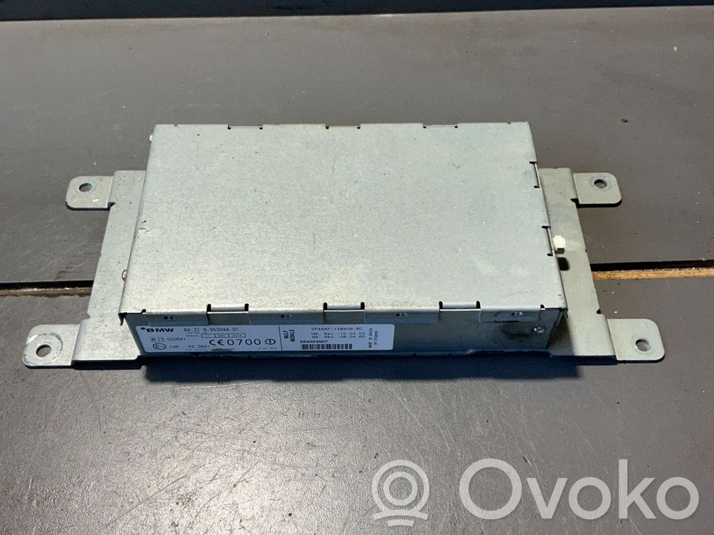 BMW 5 E60 E61 Antenos stiprintuvas 