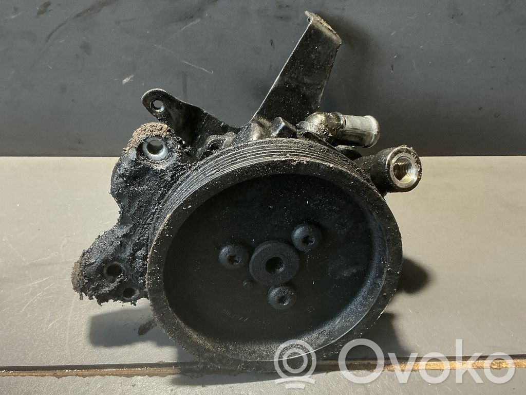 Power steering pump   7697974102
