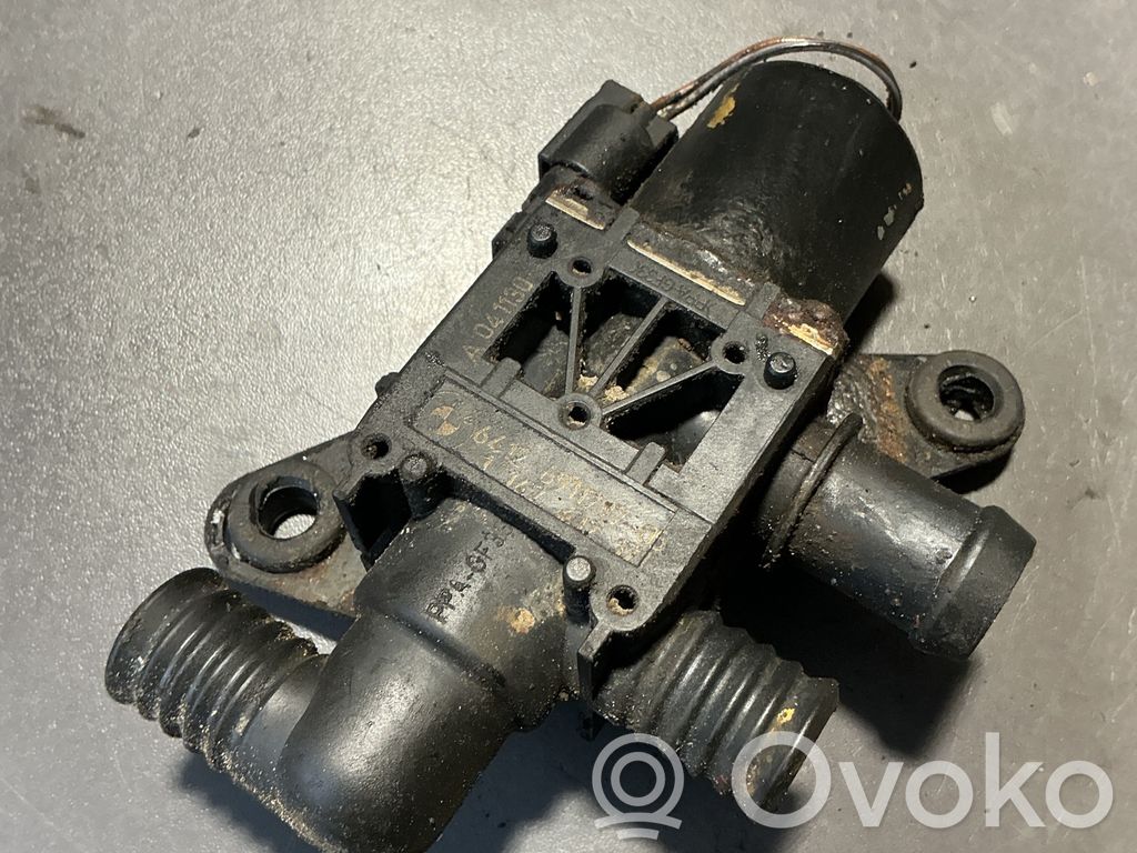 Apsildes radiatora vārsts (-i)   6911797
