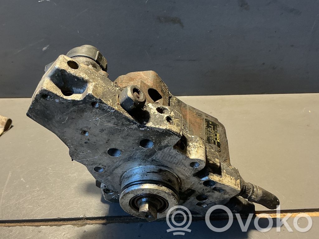 Mercedes-Benz S W220 Pompa wtryskowa wysokiego ciśnienia 