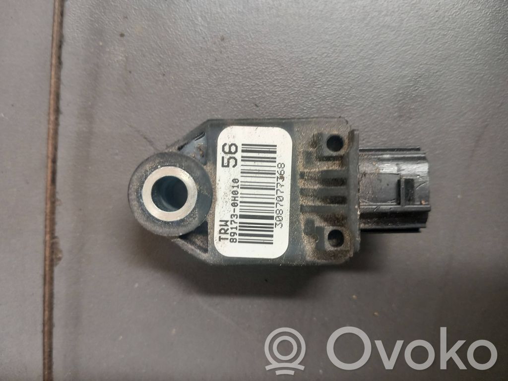 Toyota Aygo AB40 Airbagsensor Crashsensor Drucksensor 