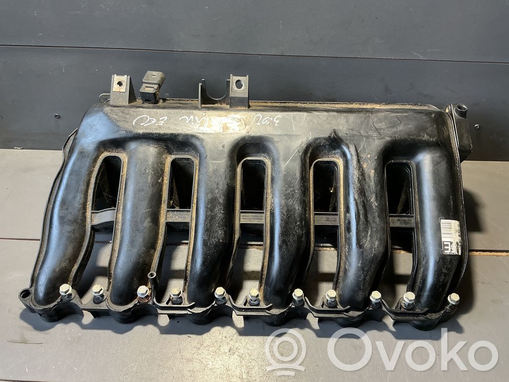 BMW 5 E60 E61 Ieplūdes kolektors 