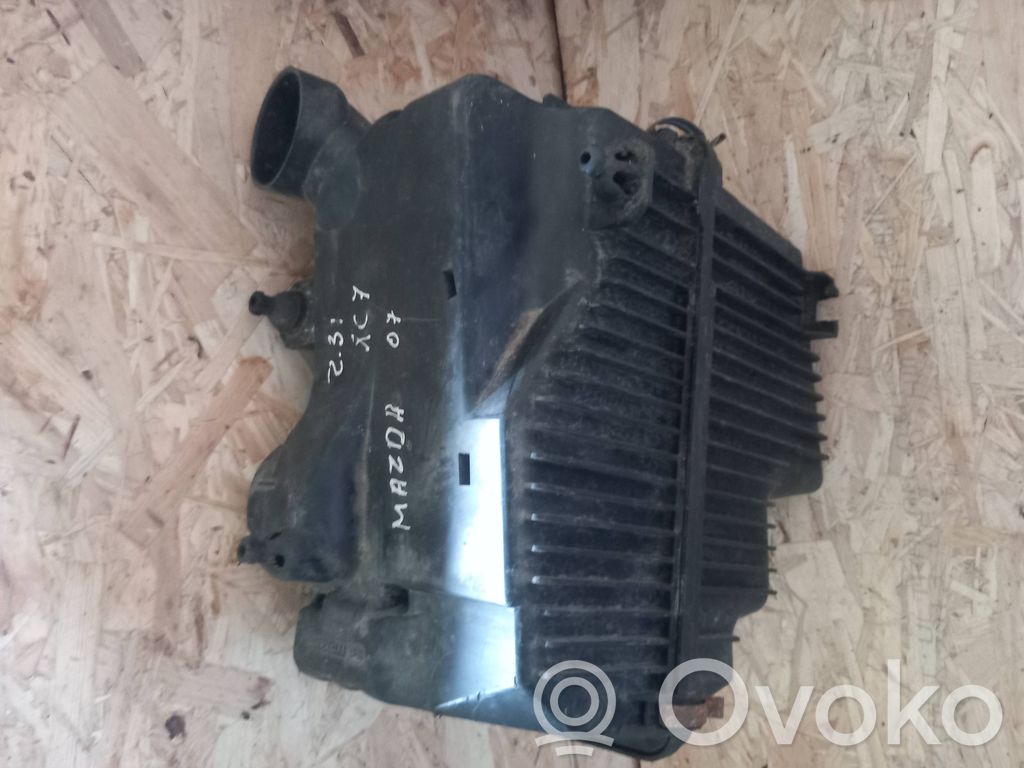 Mazda CX-7 Air filter box 