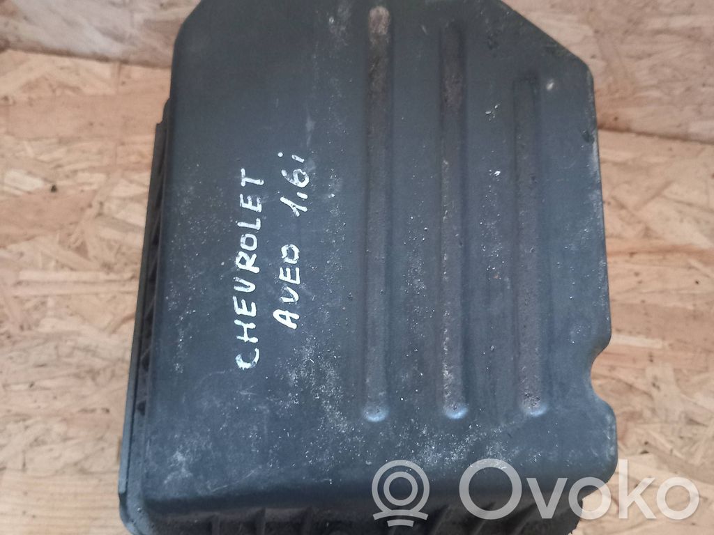 Chevrolet Aveo Air filter box 