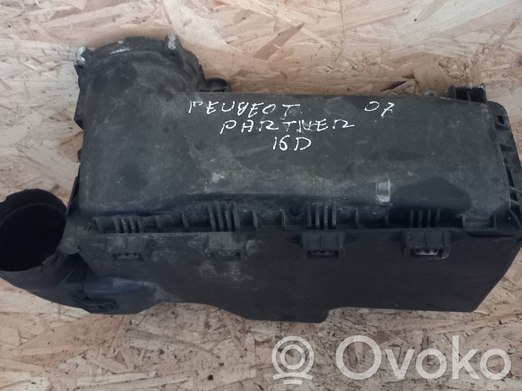 Peugeot 307 Obudowa filtra powietrza 