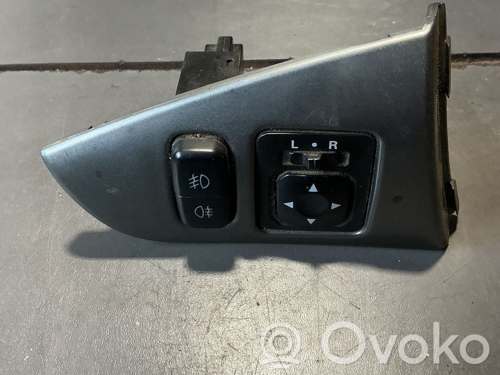 Mitsubishi Lancer Interruptor del espejo lateral 