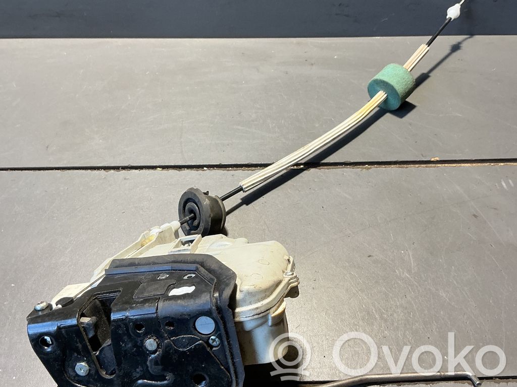 Audi A6 S6 C6 4F Front door lock 