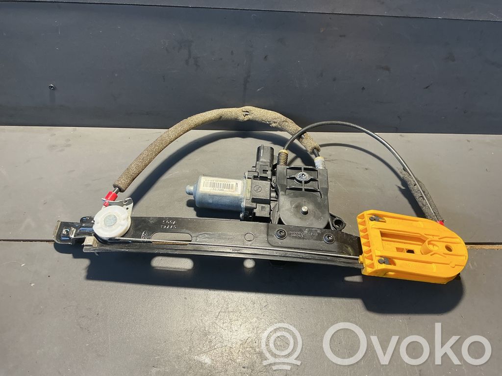 Elektryczny podnośnik szyby drzwi tylnych   D316800,FC7300,EC7300,020408085354