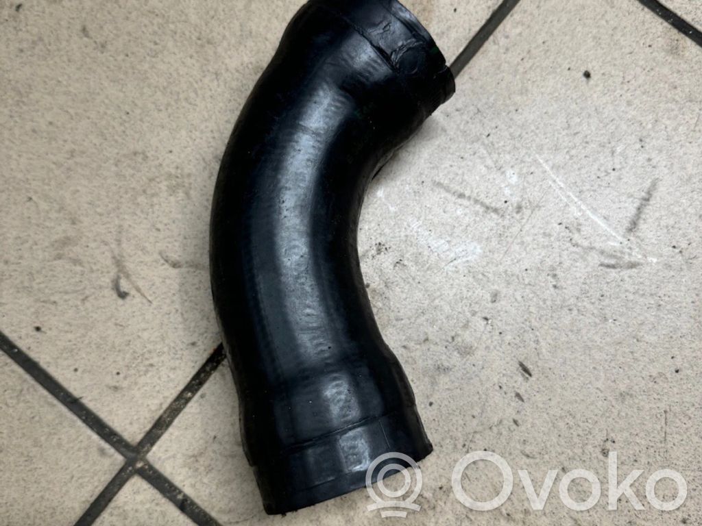 BMW 5 E39 Intercooler hose/pipe 