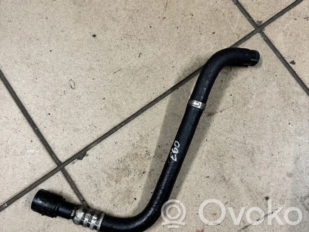 BMW 5 E60 E61 Ohjaustehostimen letkusto 