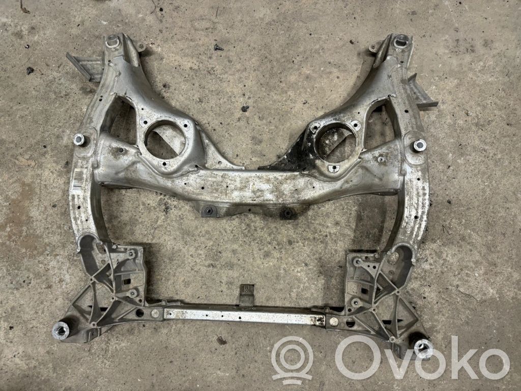 BMW 5 F10 F11 Rama pomocnicza przednia 