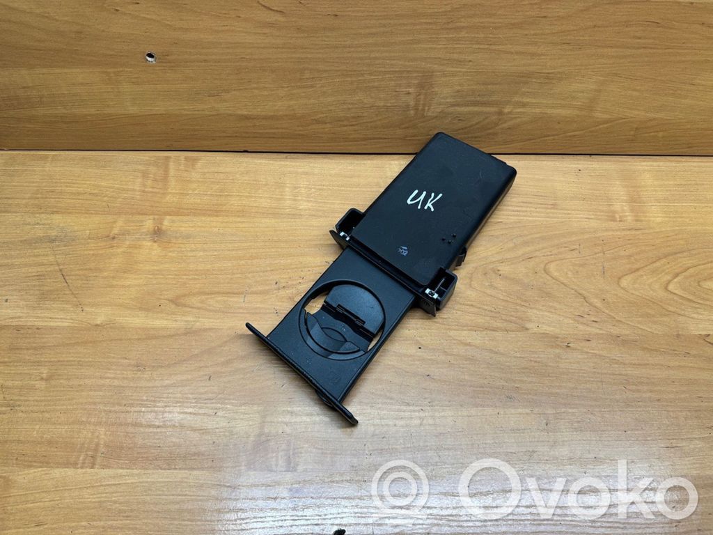 BMW 5 E60 E61 Cup holder 