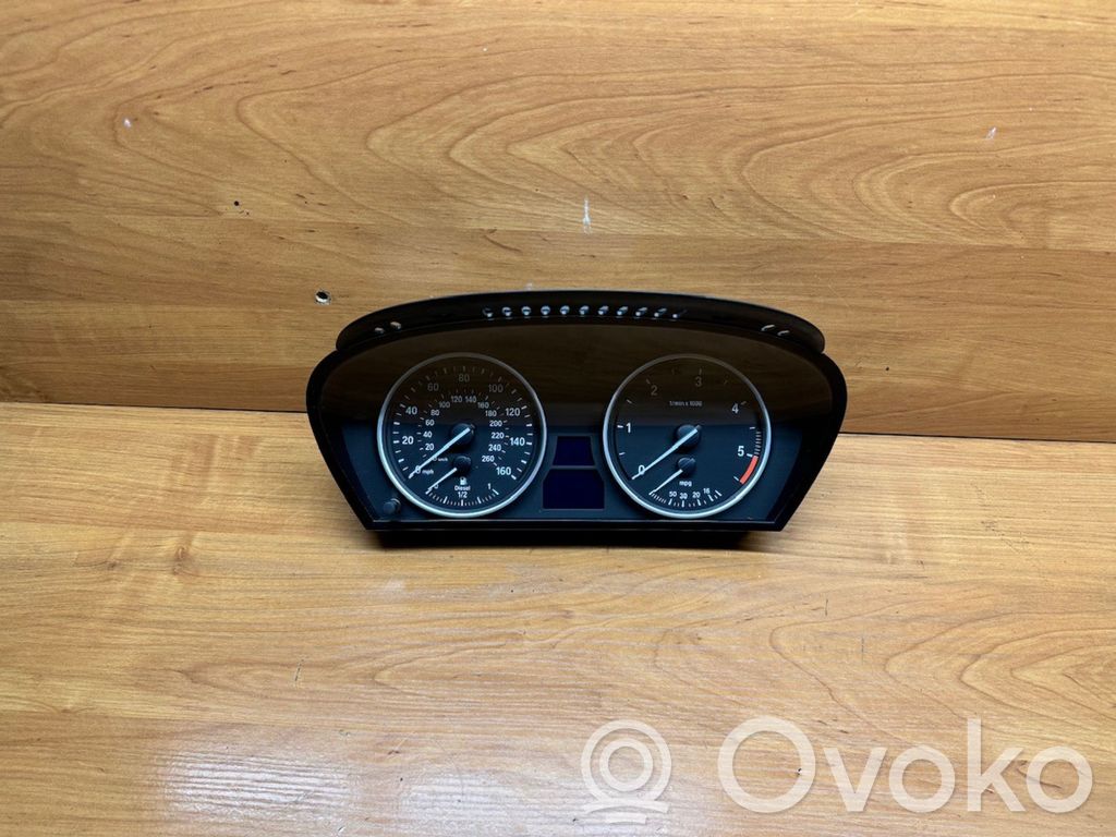 BMW 5 E60 E61 Speedometer (instrument cluster) 