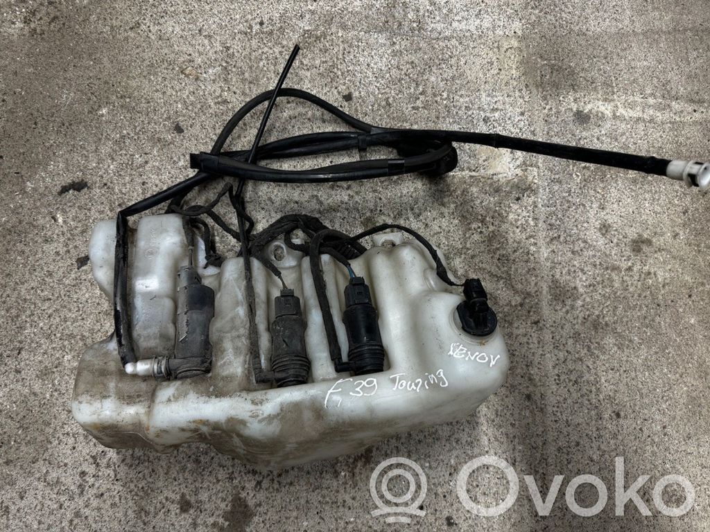 BMW 5 E39 Wischwasserbehälter 