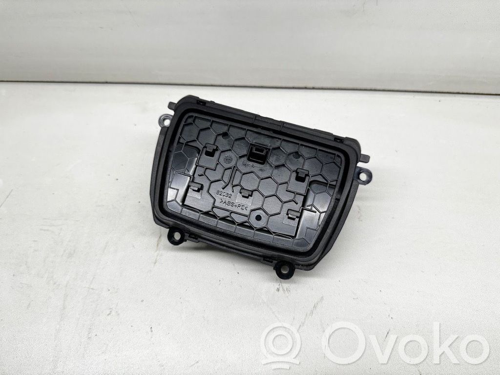 BMW 5 F10 F11 Ashtray (front) 